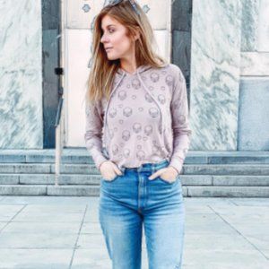 Chaser Cozy Knit Hi Lo Skull Print Hoodie Large